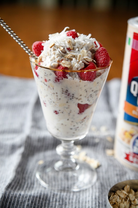 raspberry coconut overnight oats