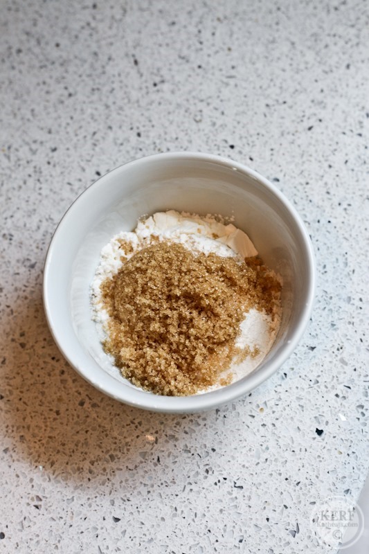 Foodblog-0286 brown sugar and flour in a bowl