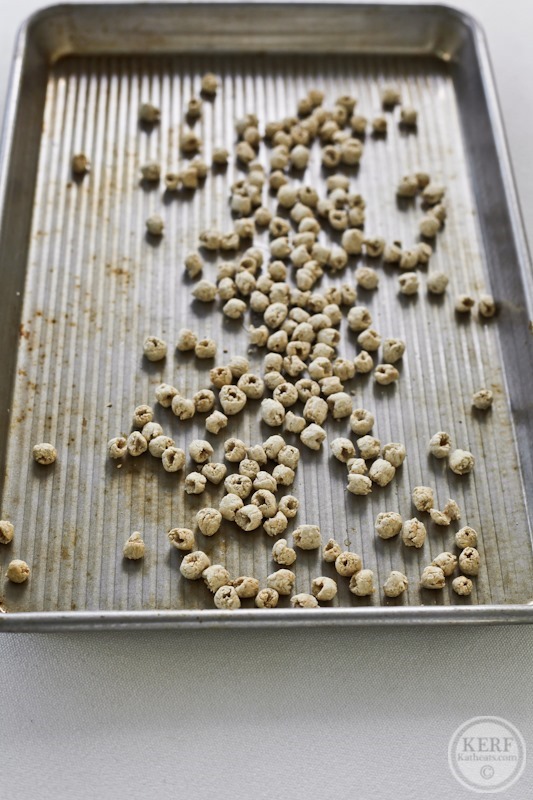Foodblog-0334 crunchy toasted oat cereal