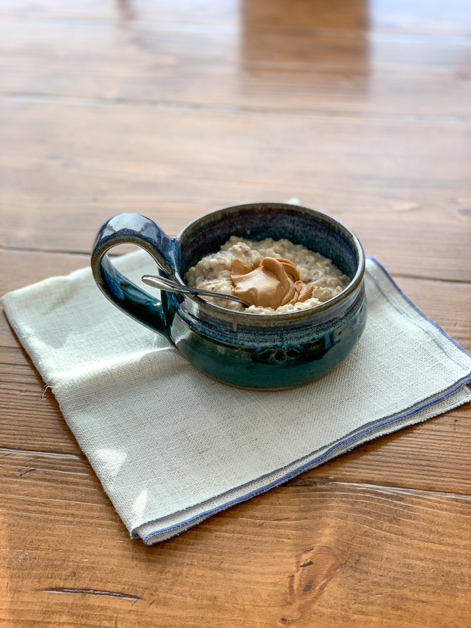 bowl of oatmeal eaten for postpartum weight loss