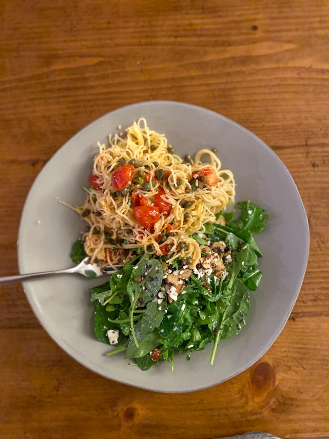 Beautycounter Holiday Sets + shrimp scampi with salad