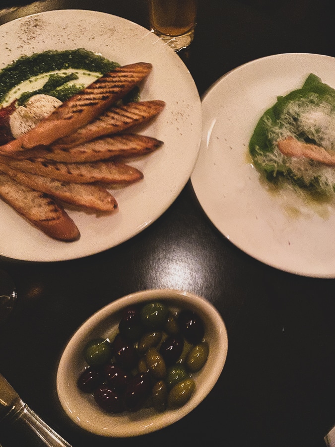 Burrata + salad + olives