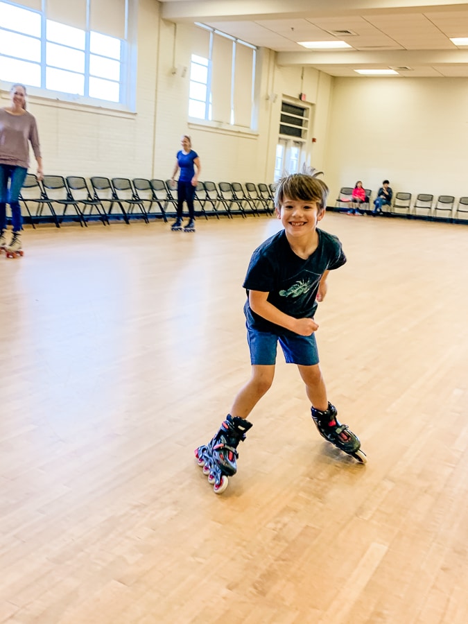 mazen rollerskating