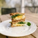scrambled egg sandwich
