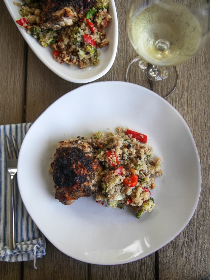hot honey quinoa salad with chicken and wine