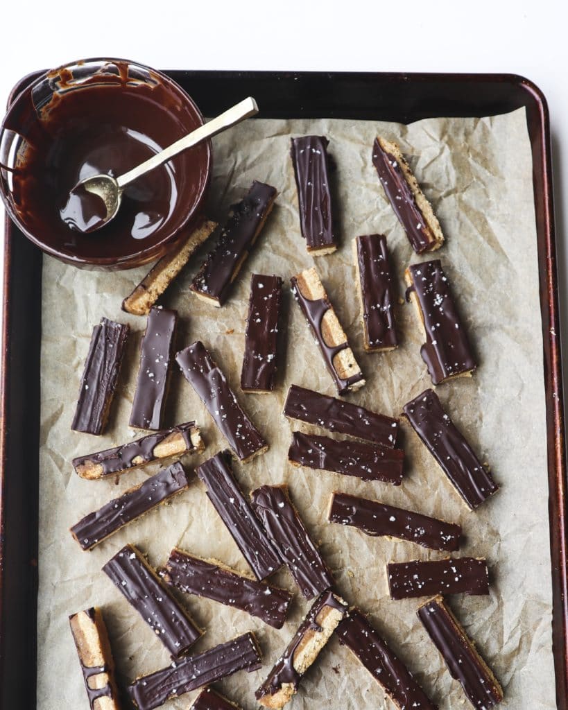 Rachael's Good Eats Healthy Twix Bars