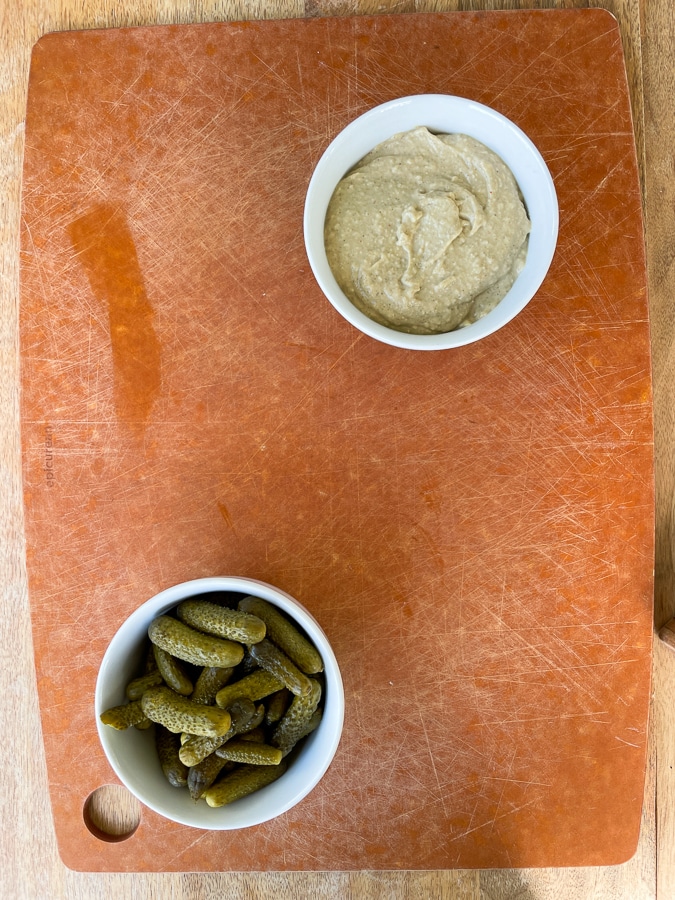 Kids Charcuterie Board - just the bowls and board