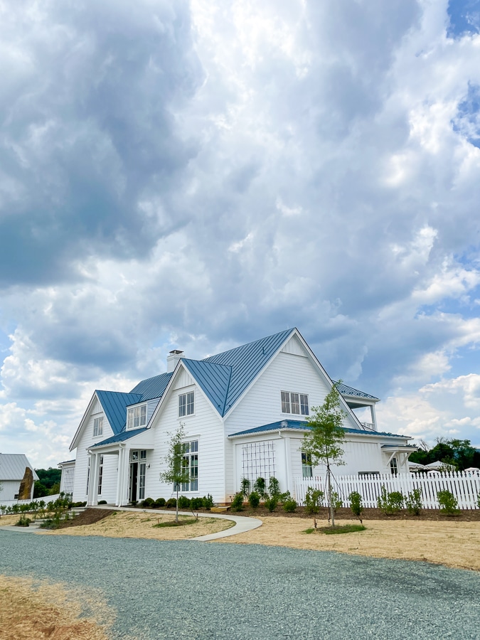 merrie mill farm & vineyard tasting room
