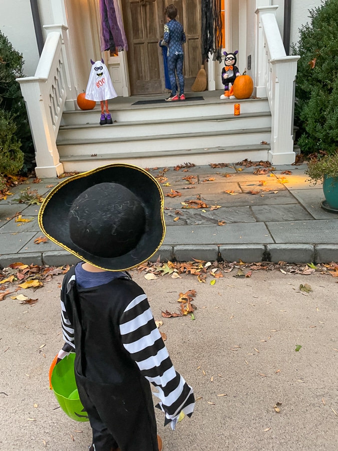 trick or treating during covid