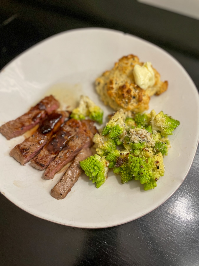 Flank steak with cauliflower Flank steak with cauliflower with everything bagel biscuits