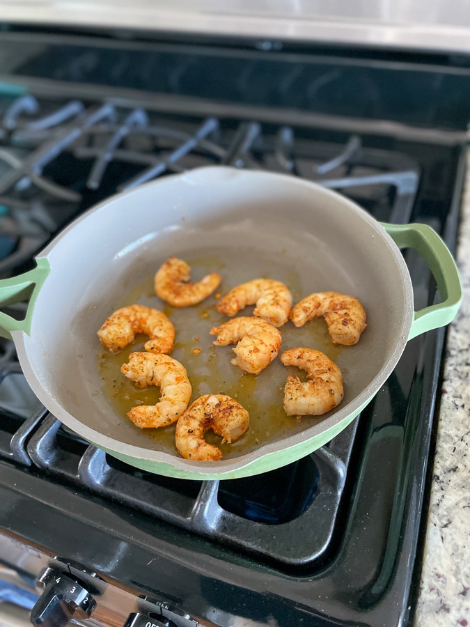 sauté shrimp in pan