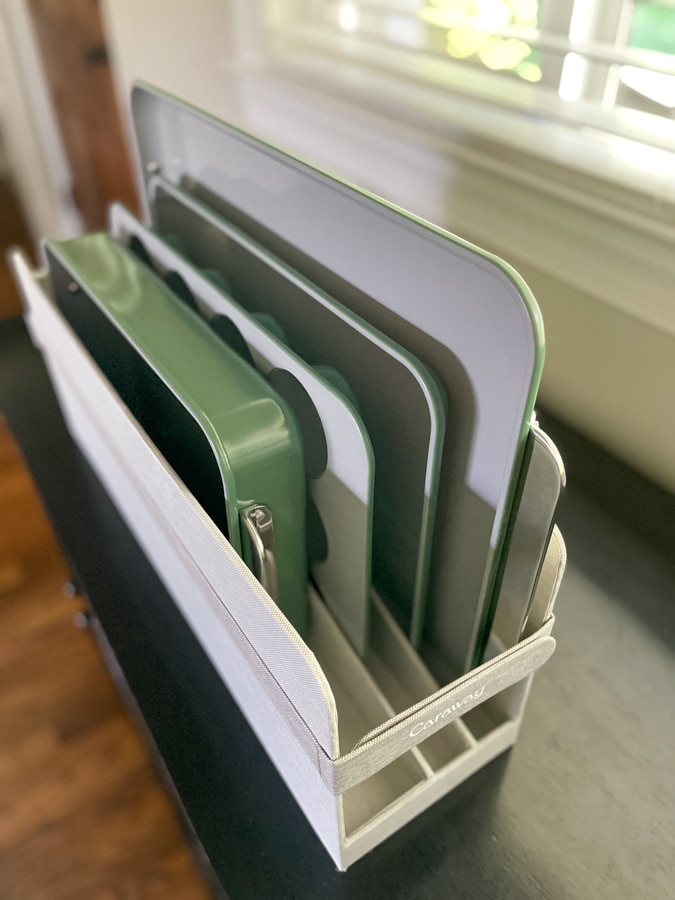 The Caraway Bakeware Set The Caraway Bakeware Set