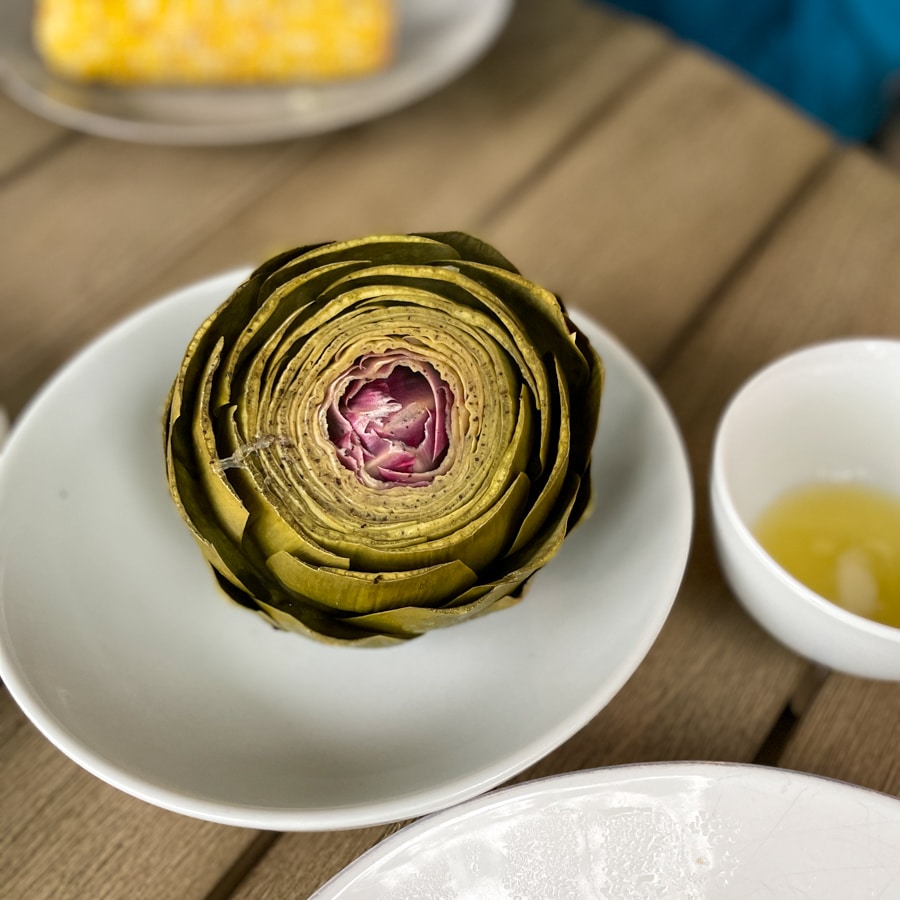 Artichoke with butter Artichoke with butter