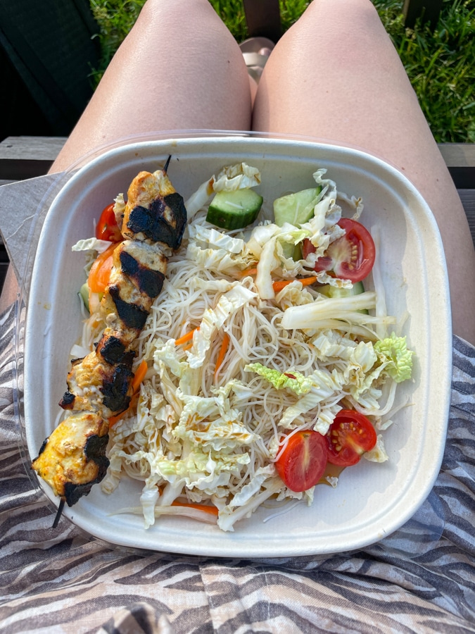 Noodle bowl with a chicken skewer Noodle bowl with a chicken skewer | Feels Like Summer