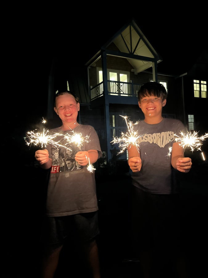 kids holding fireworks