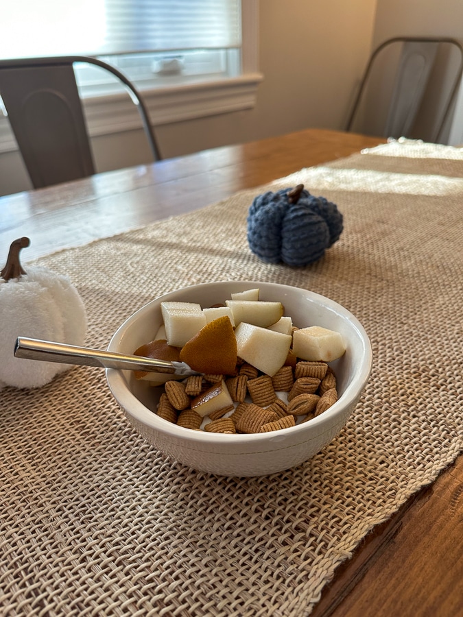 Oatmeal Squares bowl Oatmeal Squares with pear