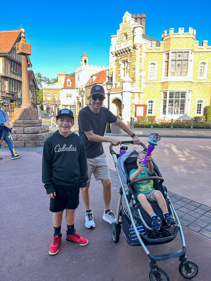 stroller to Disney Should I bring a stroller to Disney?