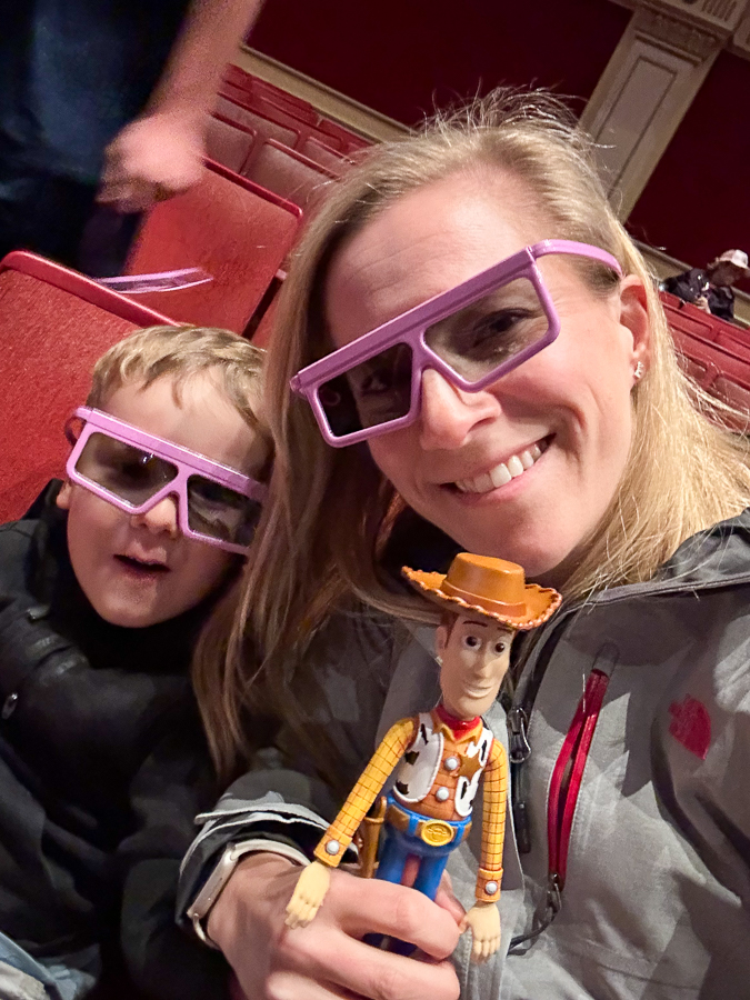 Muppets 3D Frozen Sing-Along + Muppets 3D