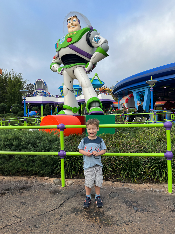 Rock 'n' Roller Coaster Rock 'n' Roller Coaster