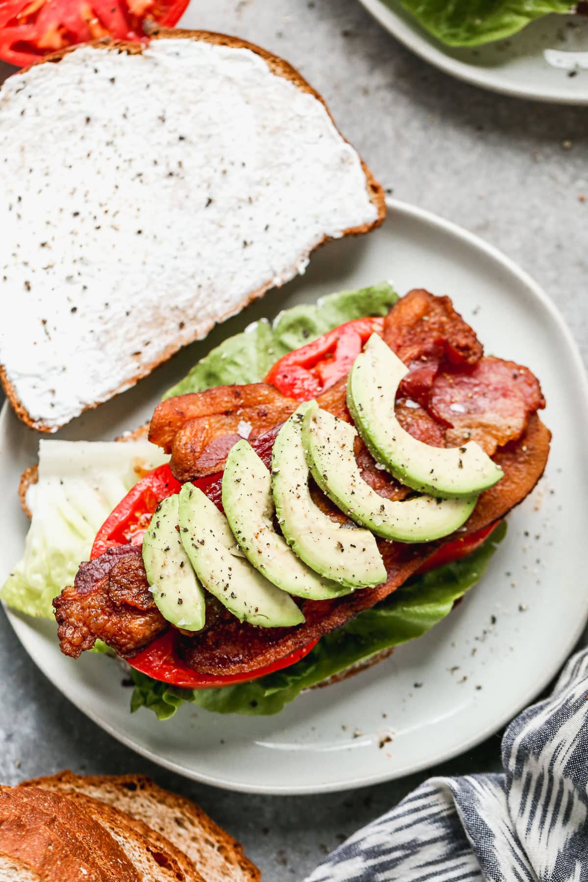Classic BLT Delicious Sandwich Recipes: Classic BLT