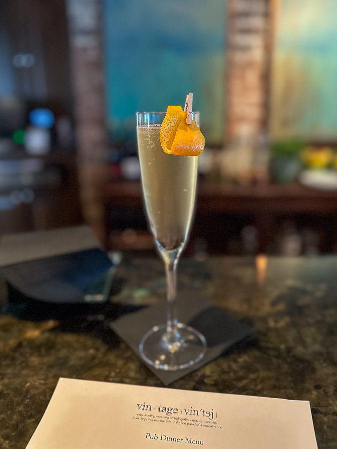 Bourbini cocktail