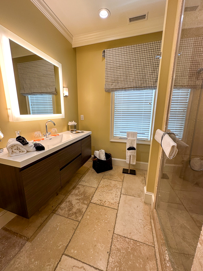 The Inn at Willow Grove bathroom