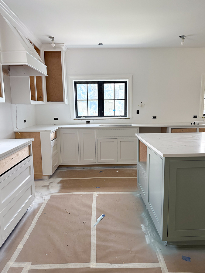 Benjamin Moore Chantilly Lace