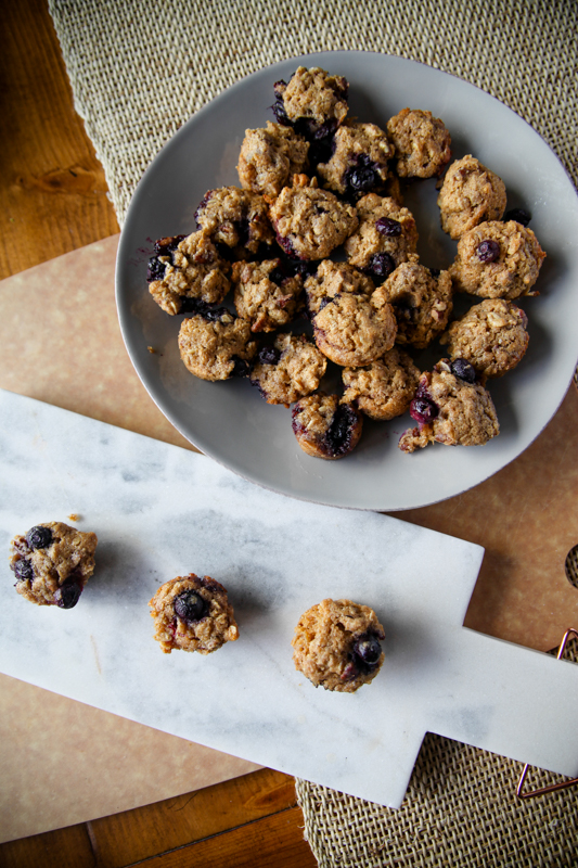 Whole Wheat Blueberry Cobbler Mini Muffins Whole Wheat Blueberry Cobbler Mini Muffins