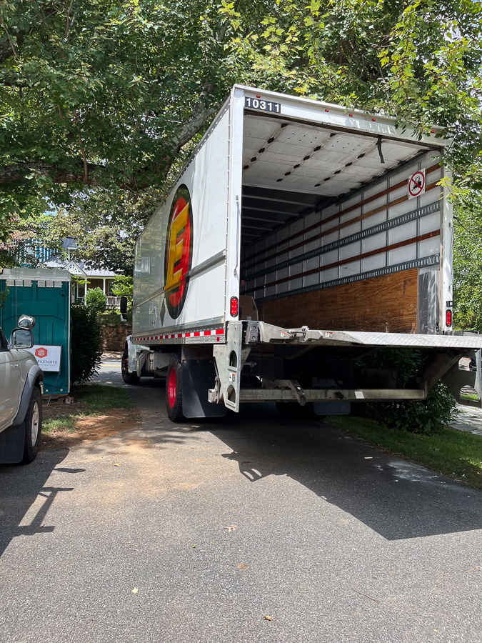 EasyClosets delivery