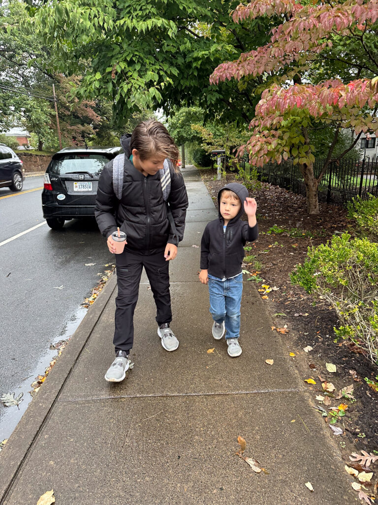 Big Bro and lil bro Big Bro and lil bro