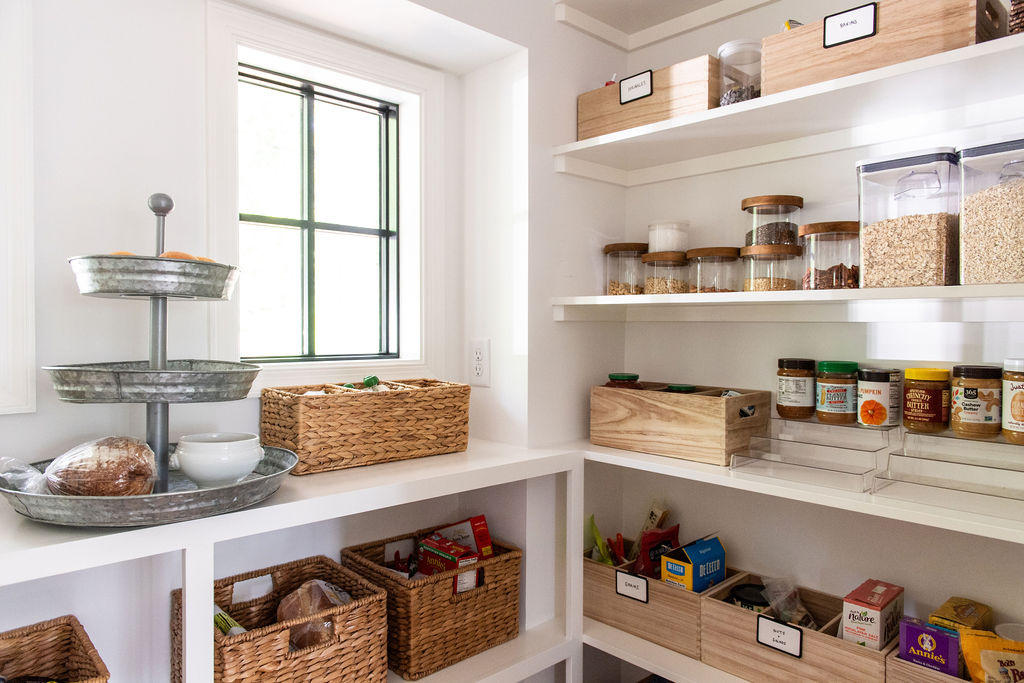 walk-in pantry organization walk-in pantry organization ideas