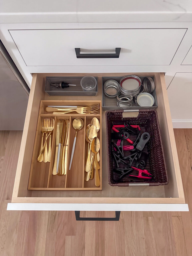 Extra Cutlery Drawer Extra Cutlery Drawer | Ideas For Organizing Kitchen Drawers