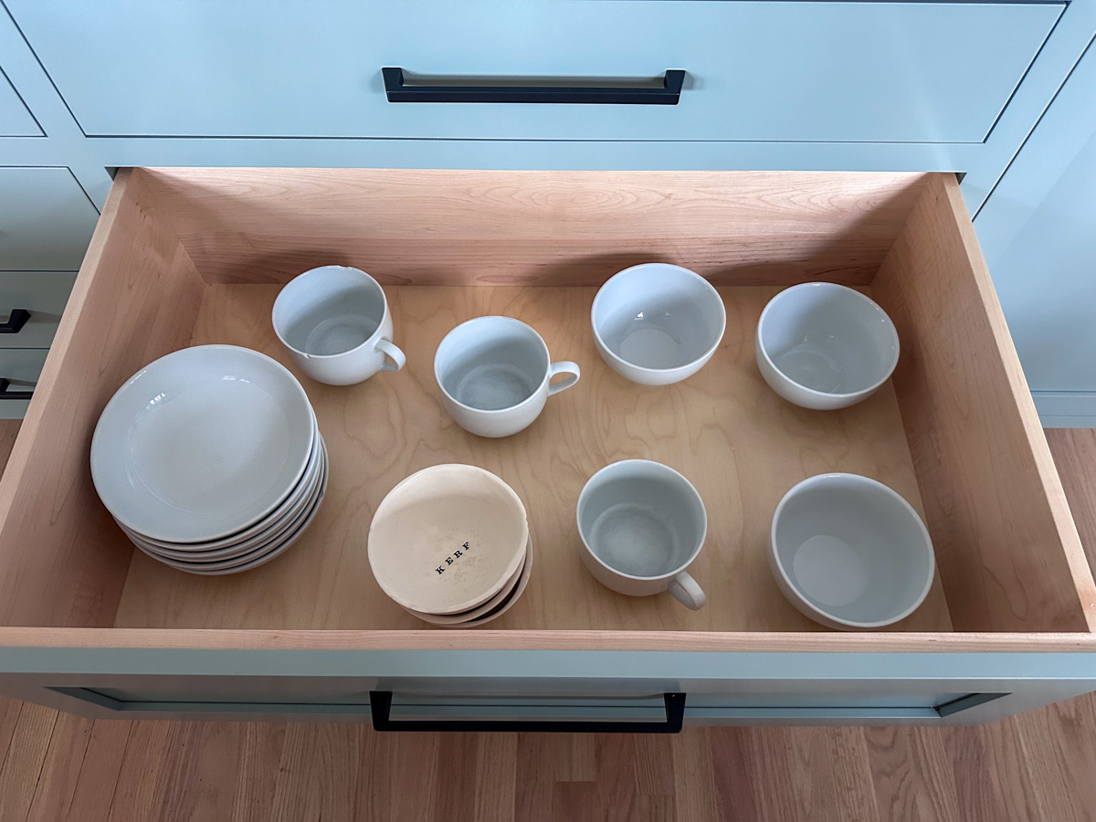 Bowl Drawer Bowl Drawer | Ideas For Organizing Kitchen Drawers