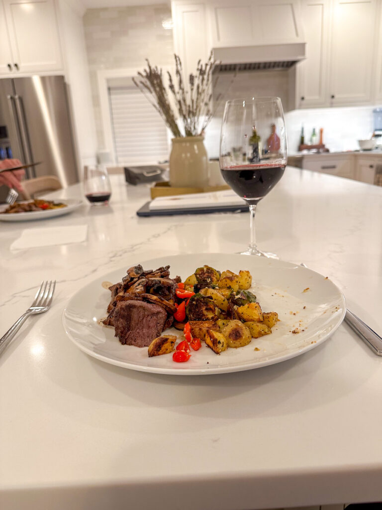 Steak with roasted potatoes and red wine Steak with roasted potatoes and red wine