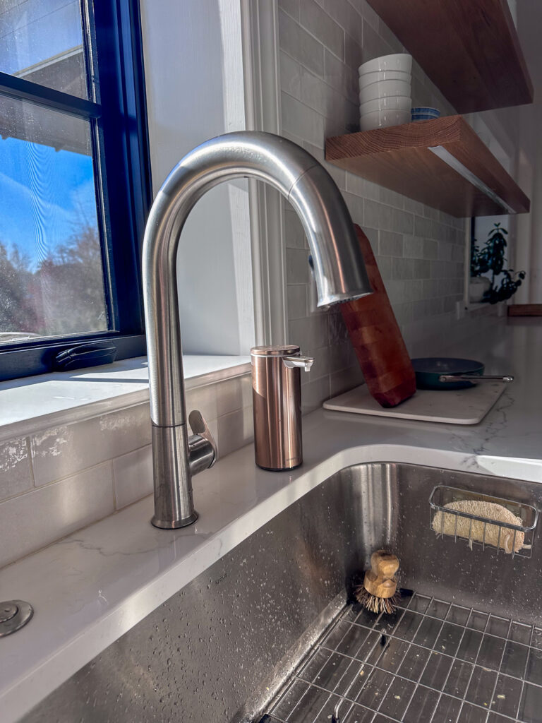 Hands-Free Faucets Hands-Free Faucets | Gadgets For The Home