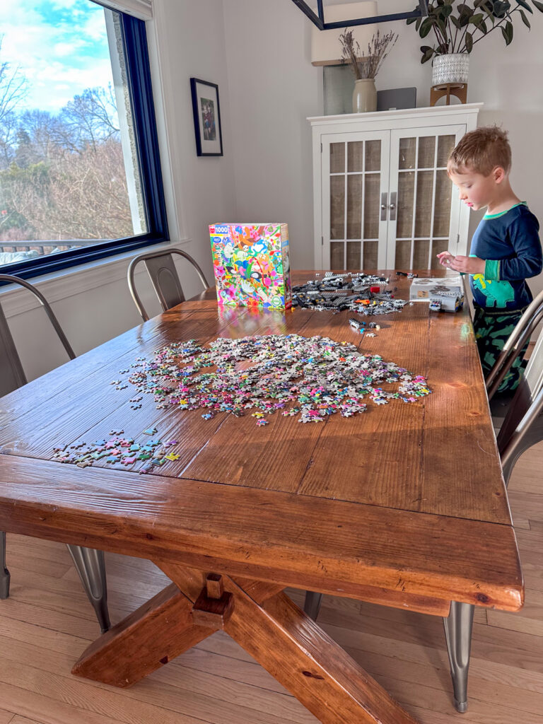 birch playing puzzle birch playing puzzle
