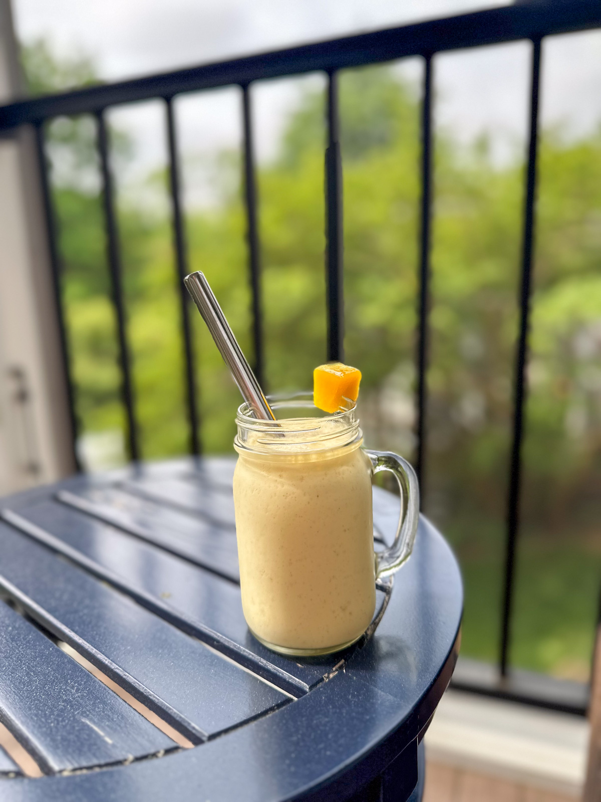 Mango Pineapple Smoothie cup Mango Pineapple Smoothie cup