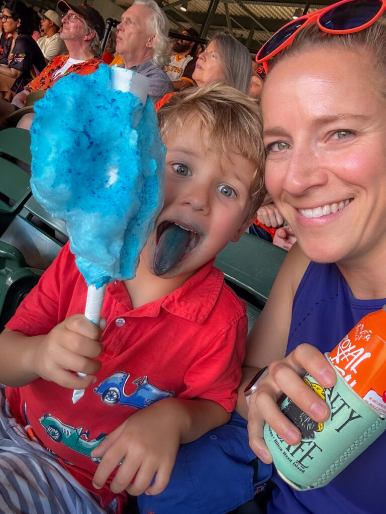 Kath Eats Blogger Kath Younger shares a photo her and her kid eating cotton candy Kath Eats Blogger Kath Younger shares a photo her and her kid eating cotton candy