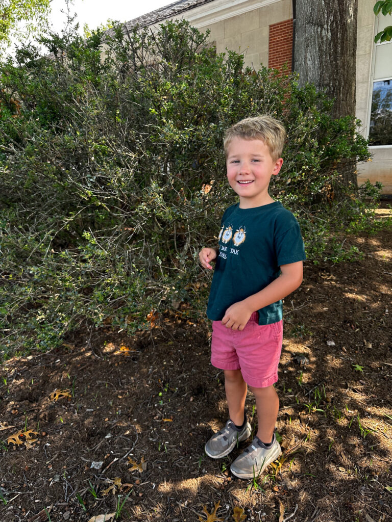 Kath Eats Blogger Kath Younger shares Essential Back-to-School Supplies for 2024 - in photo: kid at school Kath Eats Blogger Kath Younger shares Essential Back-to-School Supplies for 2024 - in photo: kid at school