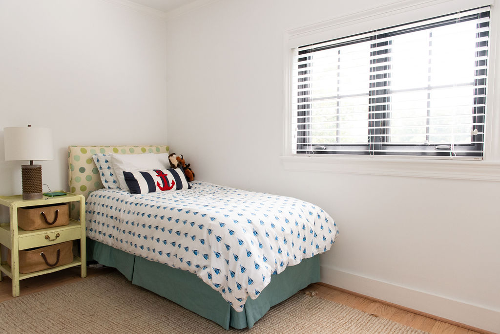 twin bed