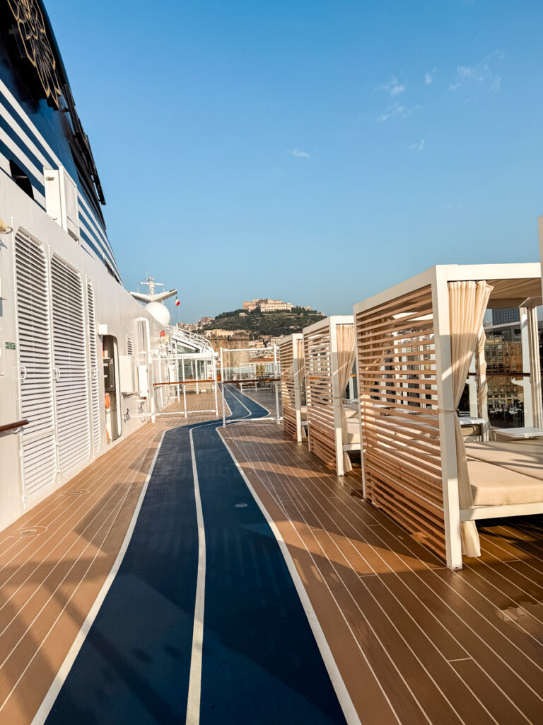 cruise walking track cruise walking track