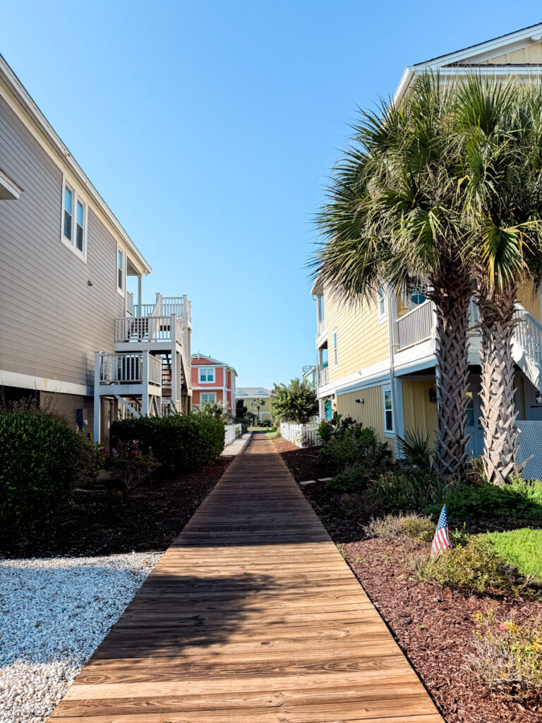 walk to Holden Beach