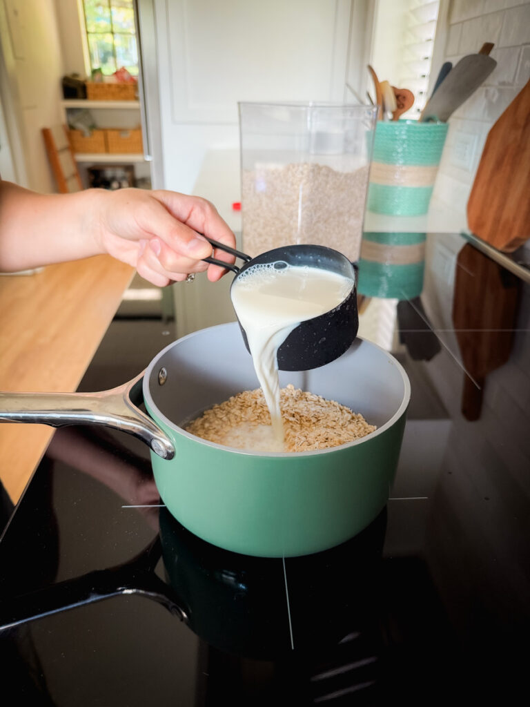 Combine oats and milk Combine oats and milk