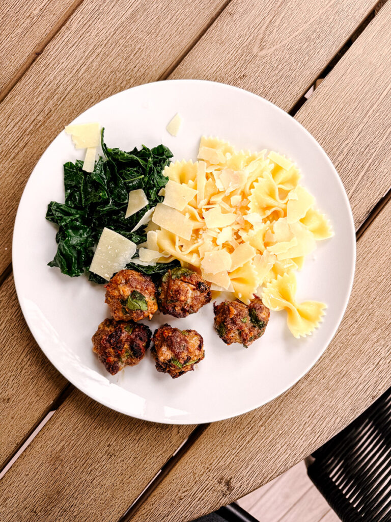 Spinach and Sun-dried Tomato Meatballs