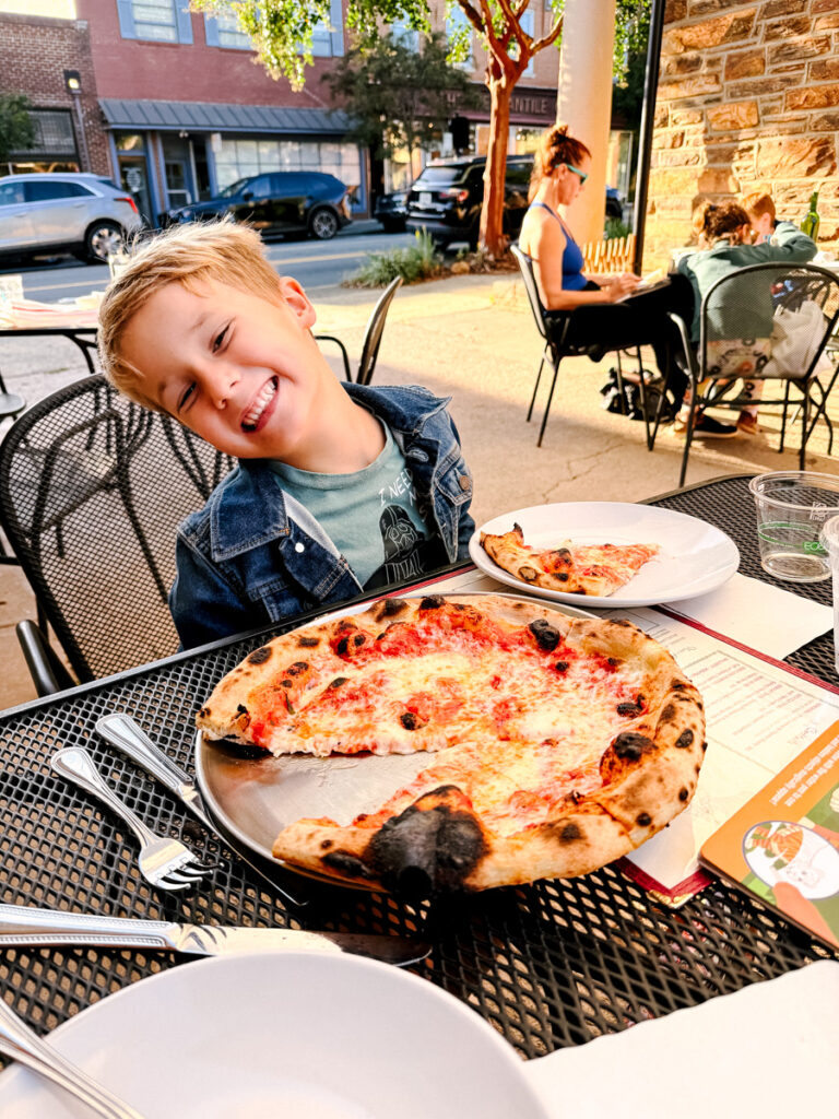 Serratore's pizza Serratore's pizza