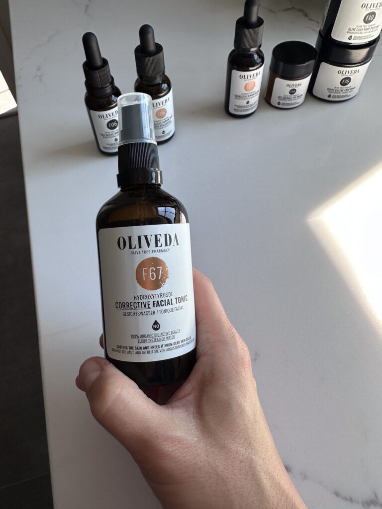 Oliveda F67 Corrective Facial Tonic Oliveda F67 Corrective Facial Tonic